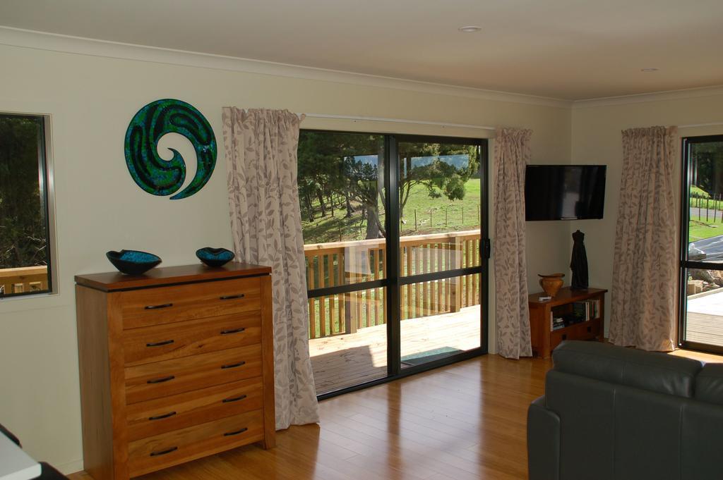 Kohinui Glade Holiday Cottage Parua Bay المظهر الخارجي الصورة